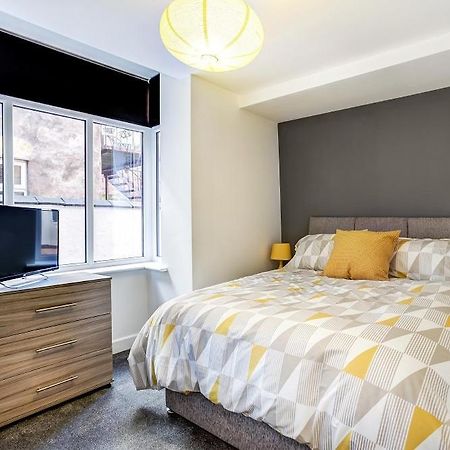 Townhouse Plus @ 166 Edleston Road Кру Экстерьер фото
