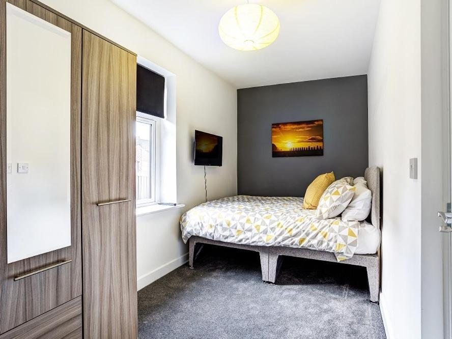 Townhouse Plus @ 166 Edleston Road Кру Экстерьер фото